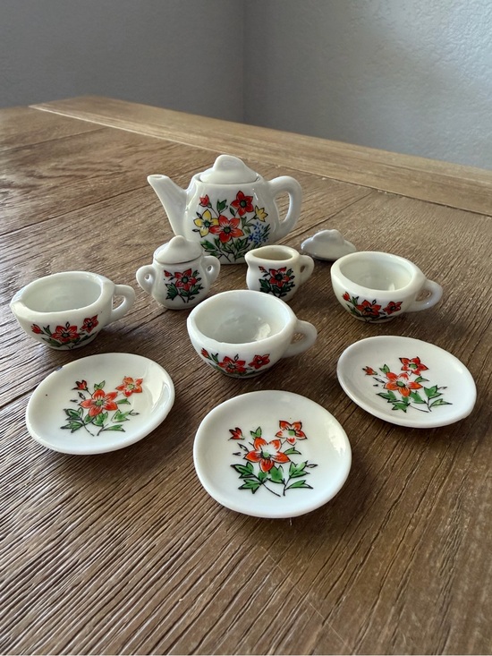 Other - Vintage Miniature Porcelain Tea Set Made in Japan, Floral Pattern, 12 piece, EUC
